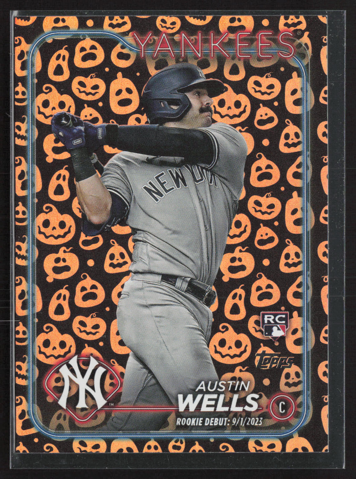 2024 Topps Update #US325 Austin Wells Holiday Jack O'Lanterns