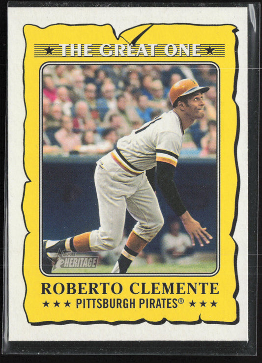 2021 Topps Heritage #GO-8 Roberto Clemente The Great One