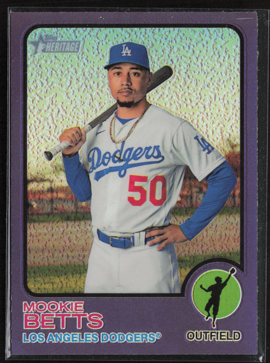 2022 Topps Heritage #386 Mookie Betts Chrome Purple Refractor