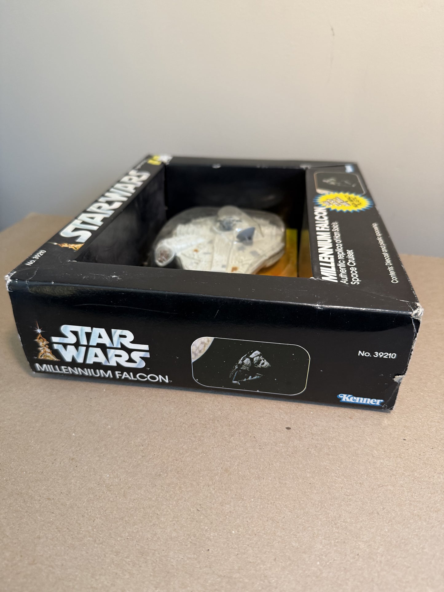 Vintage 1978 KENNER STAR WARS Millennium Falcon Diecast  *MIB* SEALED BOX